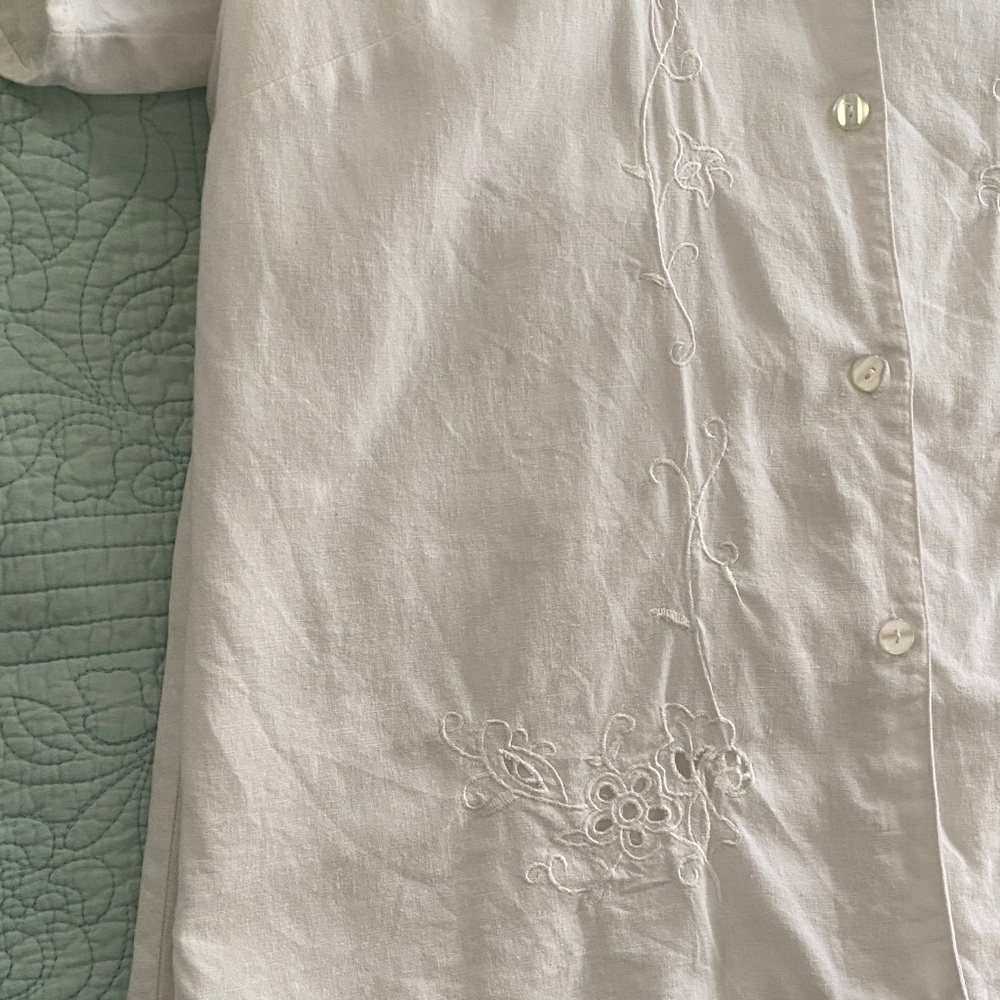 Vintage White Linen Set - Picture 5 of 12